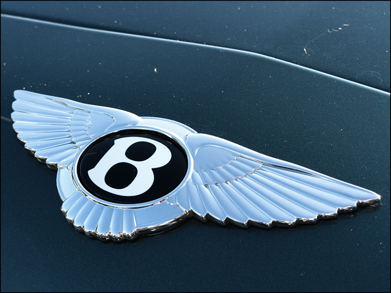 Bentley_Continental_GT_03_by_KoenigseggBG.jpg