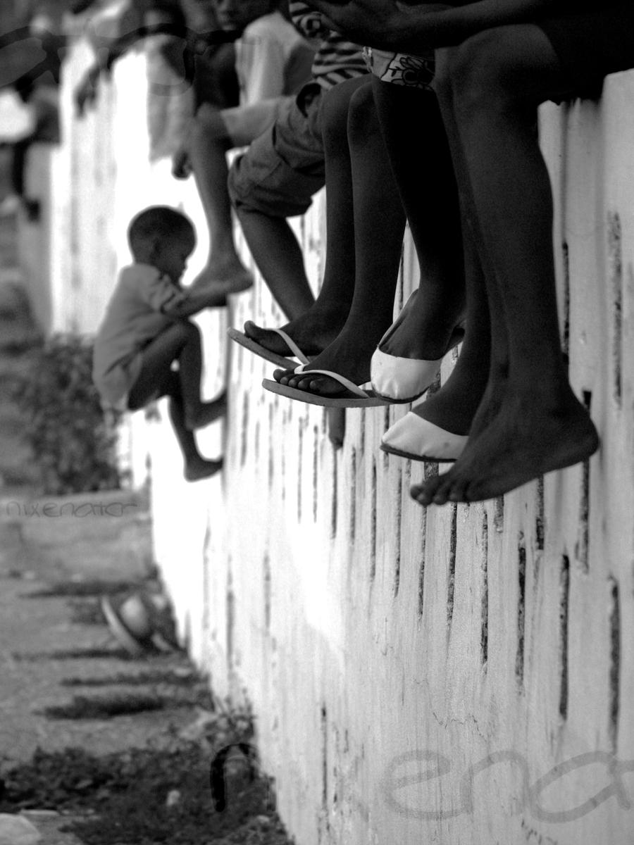 Children on a Wall by nixenator